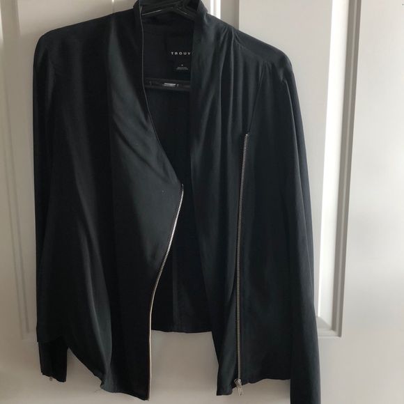 Black blazer with zipper details - Picture 5 of 5